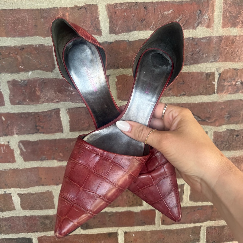 Vintage Giorgio Armani Red Croc-Pattern Kitten Heels